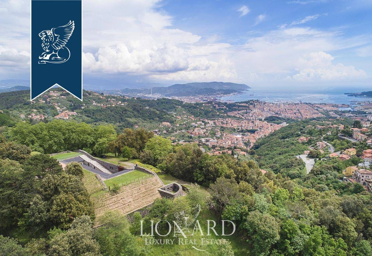 Castillo en La Spezia, Italia, 350 m² - imagen 4