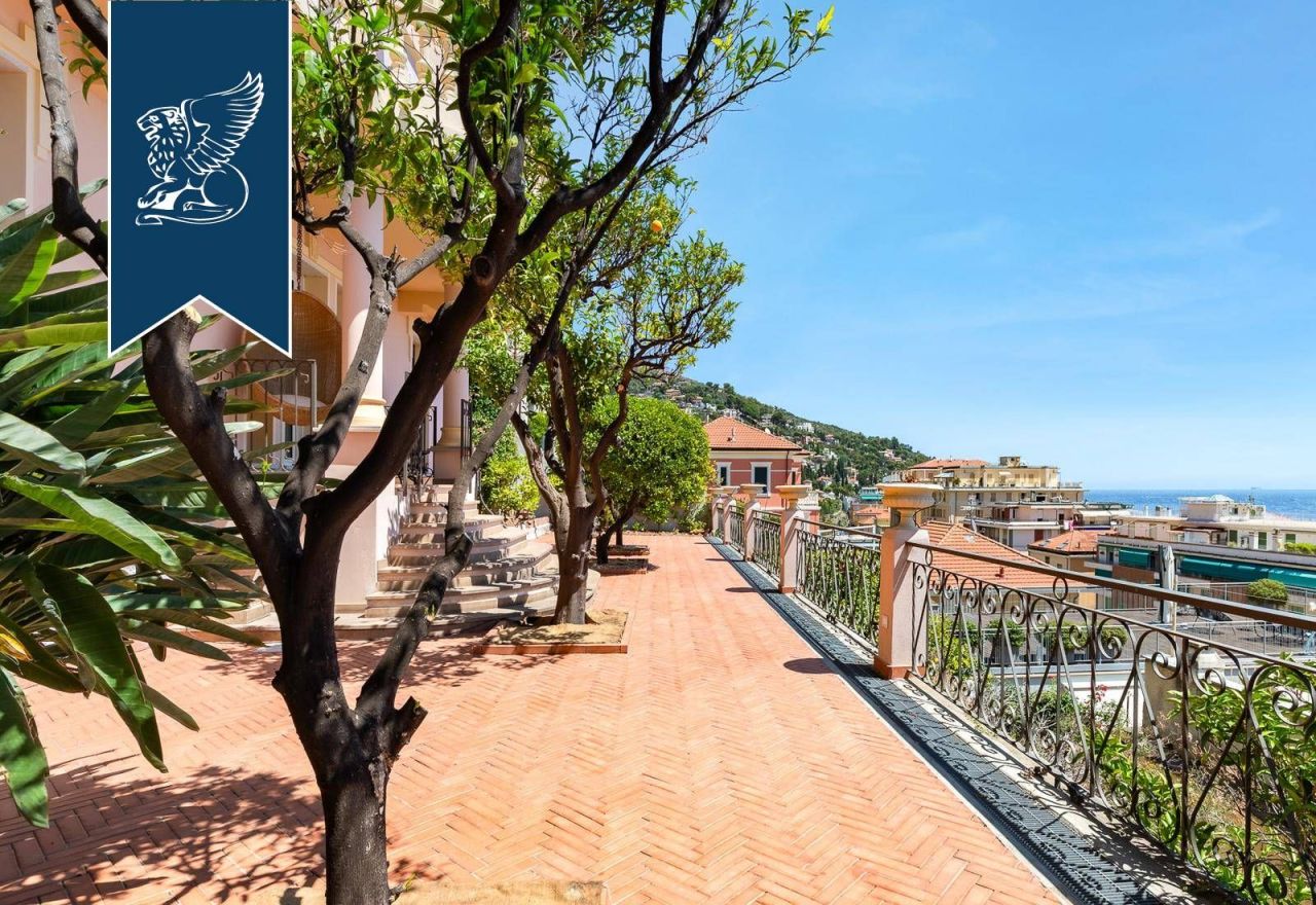 Villa in Alassio, Italy, 470 m² - picture 4