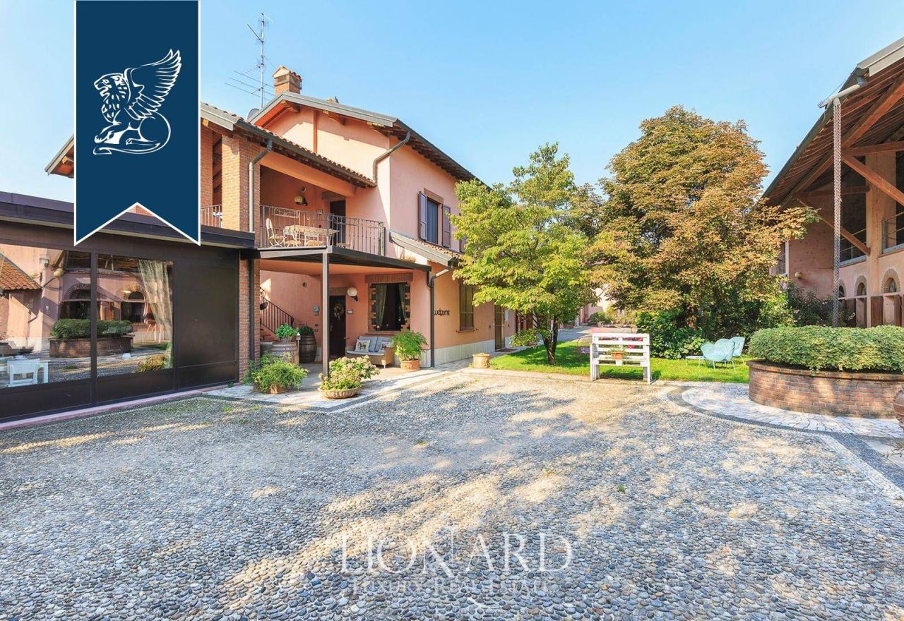 Granja en Milán, Italia, 3 500 m² - imagen 4