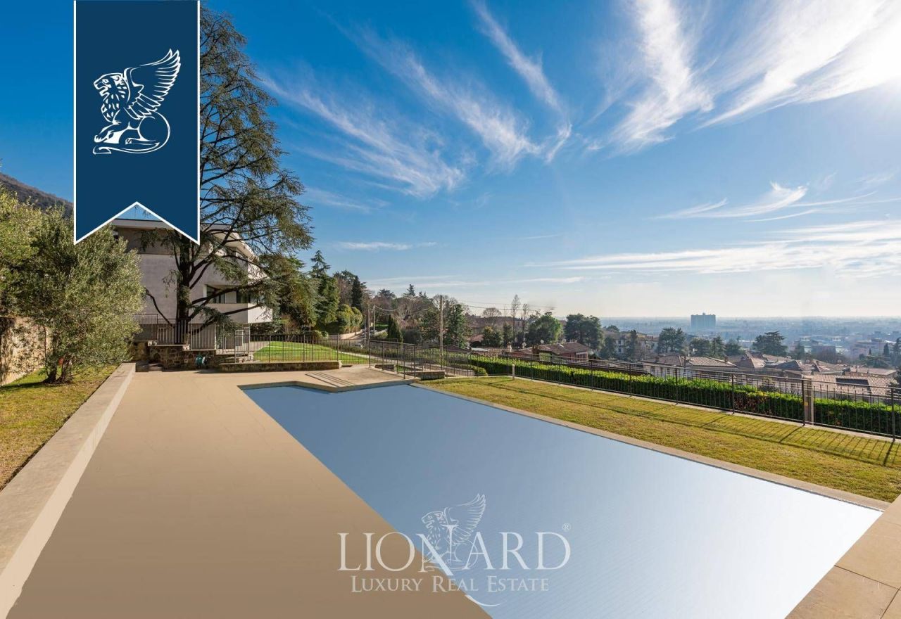 Villa a Brescia, Italia, 769 m² - foto 4