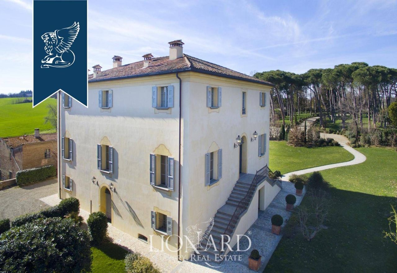 Villa in Bologna, Italy, 1 050 m² - picture 4