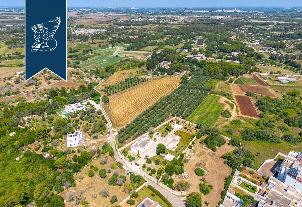 Villa in Lecce, Italy, 215 m² - picture 6