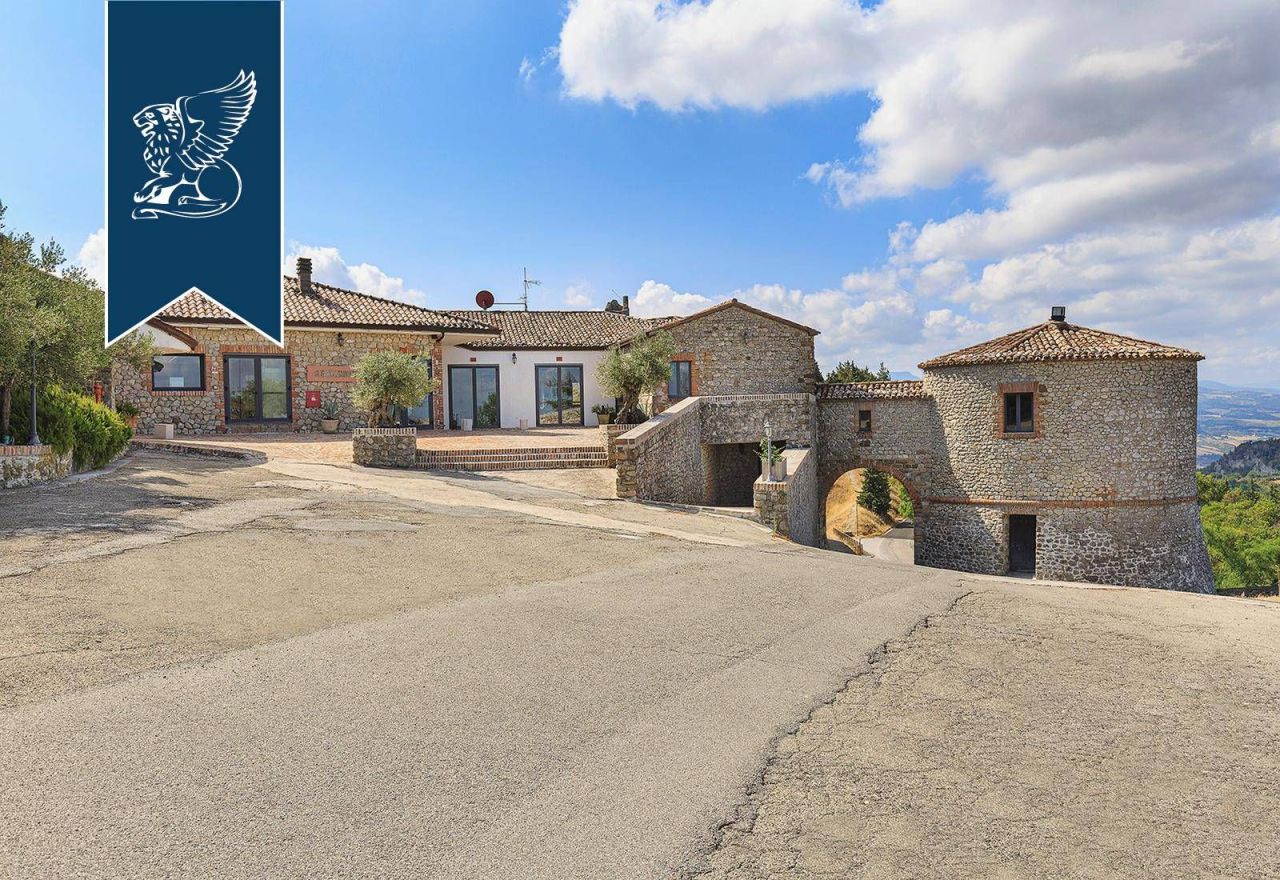 Castle in Rimini, Italy, 3 000 m² - picture 6