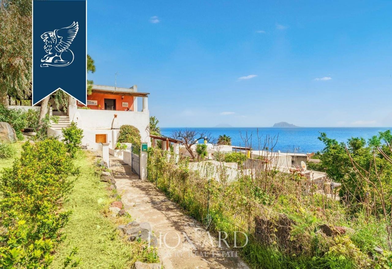 Villa a Messina, Italia, 300 m² - foto 6