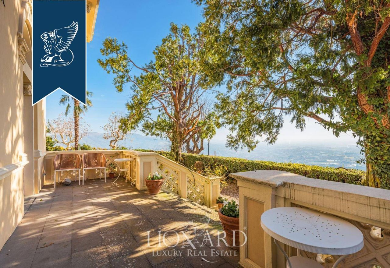 Villa in Pistoia, Italy, 800 m² - picture 6