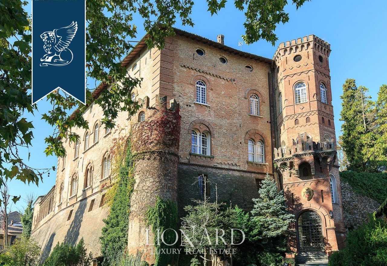 Hotel en Alessandria, Italia, 2 500 m² - imagen 6