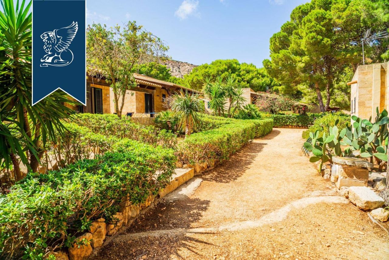 Casa en Favignana, Italia, 2 100 m² - imagen 6