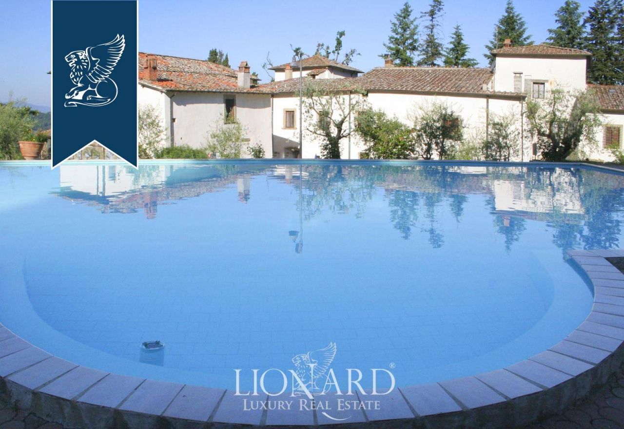 Ferme à Florence, Italie, 3 000 m² - image 6