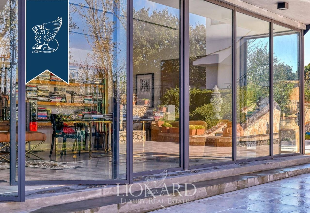 Villa in Naples, Italy, 500 m² - picture 6