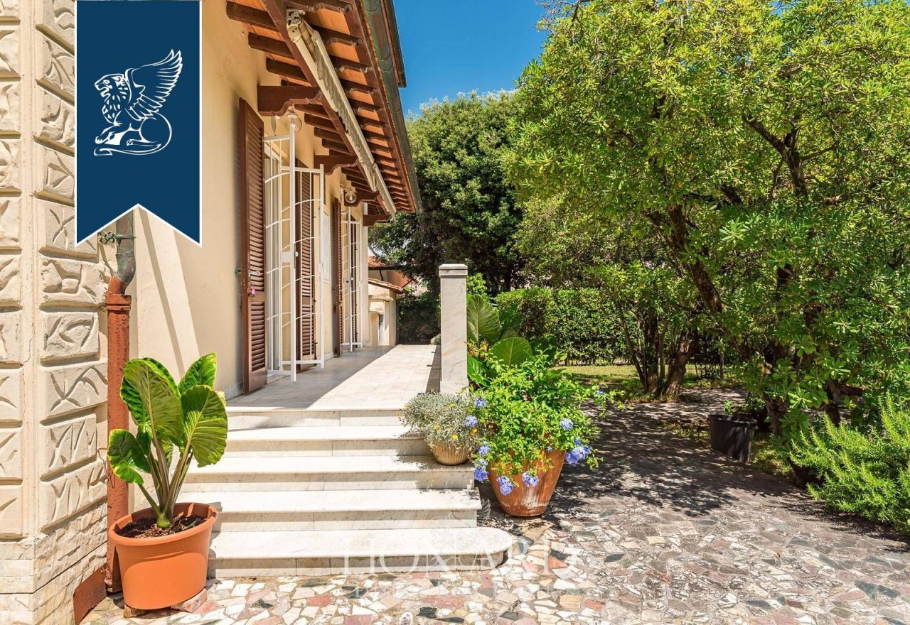 Villa in Pietrasanta, Italy, 380 m² - picture 6