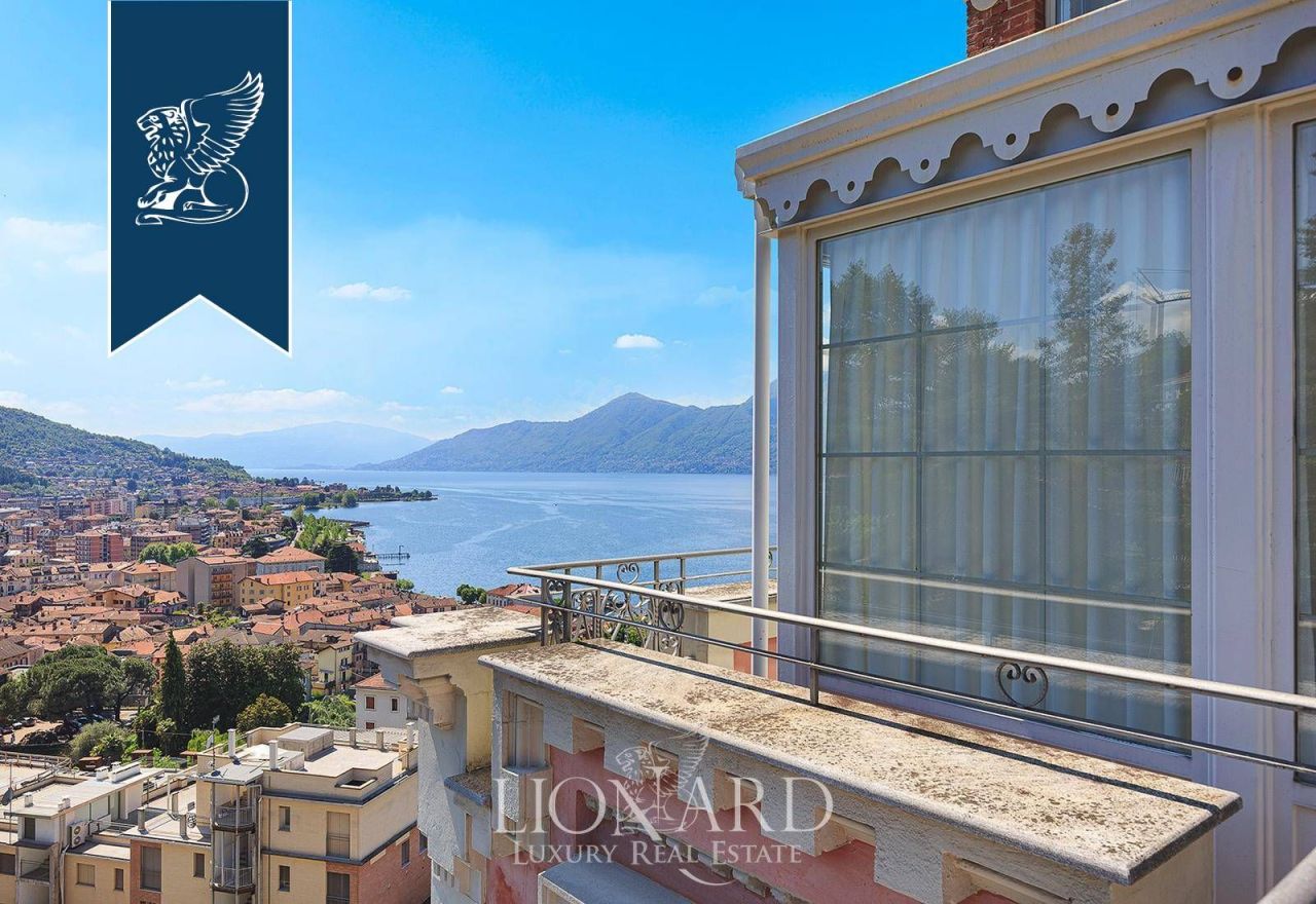 Villa in Luino, Italy, 700 m² - picture 6