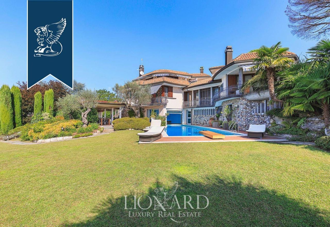 Villa a Besozzo, Italia, 510 m² - foto 6