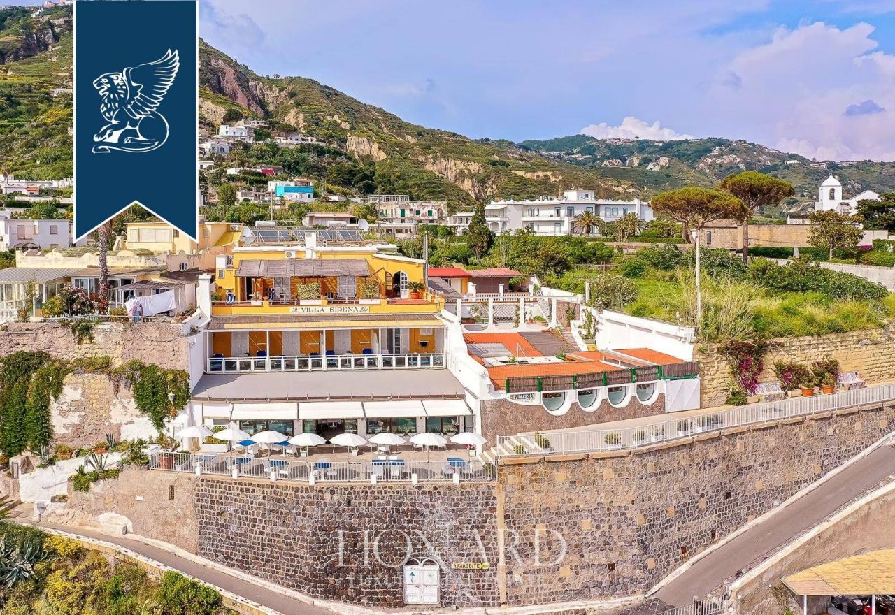 Hôtel à Naples, Italie, 1 200 m² - image 6