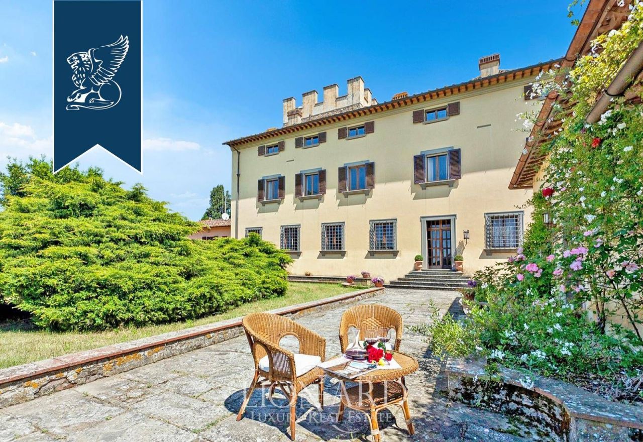 Villa à Florence, Italie, 3 400 m² - image 6