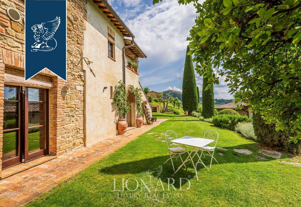 House in Montepulciano, Italy, 650 m² - picture 6