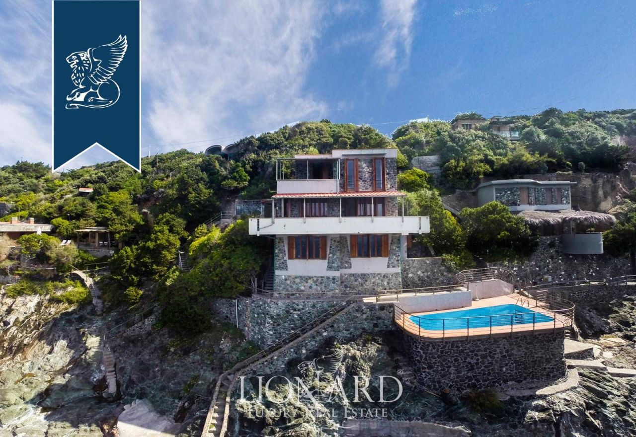 Villa in Rosignano Marittimo, Italy, 357 m² - picture 6