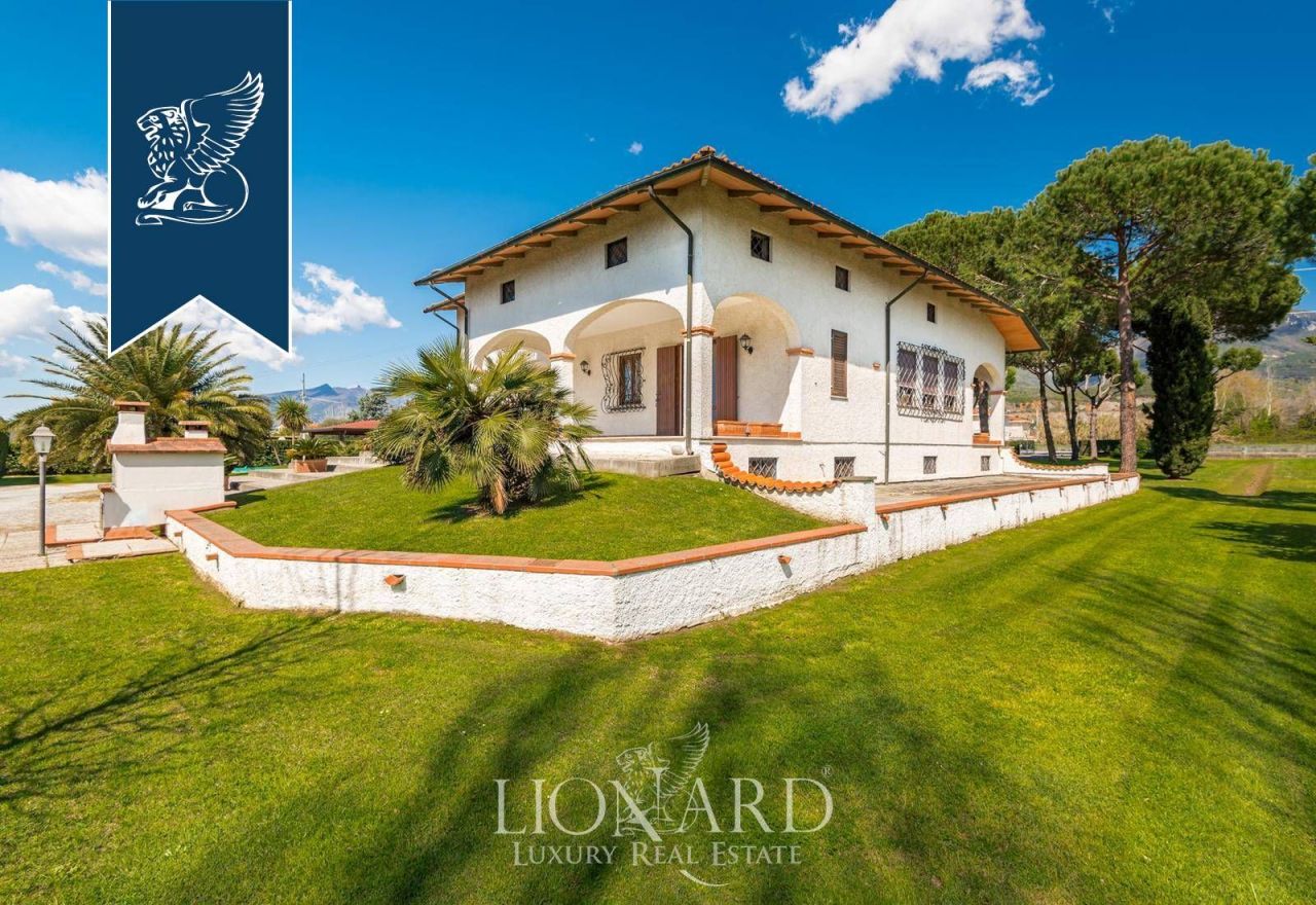 Villa in Pietrasanta, Italy, 420 m² - picture 6