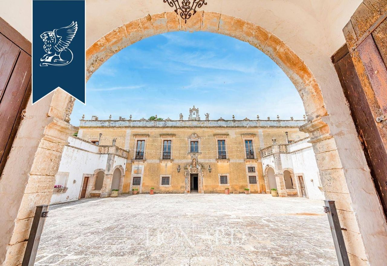 Villa in Taranto, Italy, 3 850 m² - picture 6