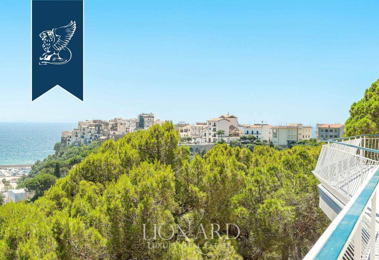 Villa in Sperlonga, Italy, 615 m² - picture 5