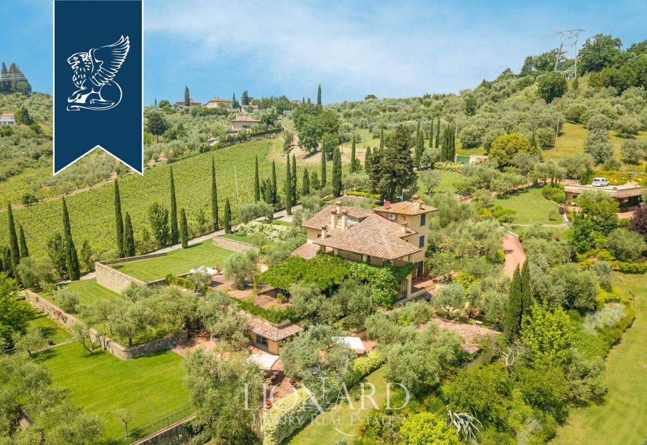 Villa a Prato, Italia, 1 000 m² - foto 5