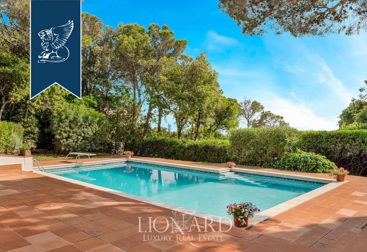 Villa in Livorno, Italy, 500 m² - picture 5