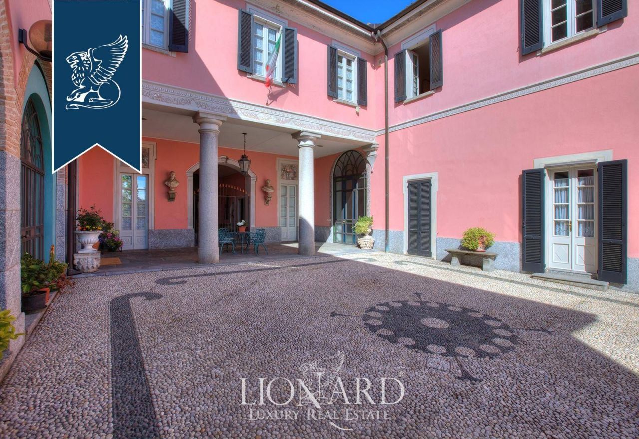 Villa in Como, Italy, 700 m² - picture 5