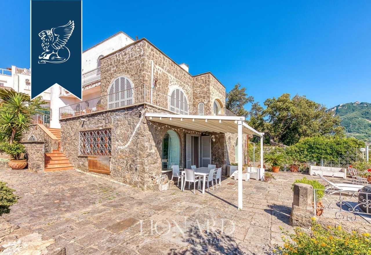 Villa a Napoli, Italia, 385 m² - foto 5