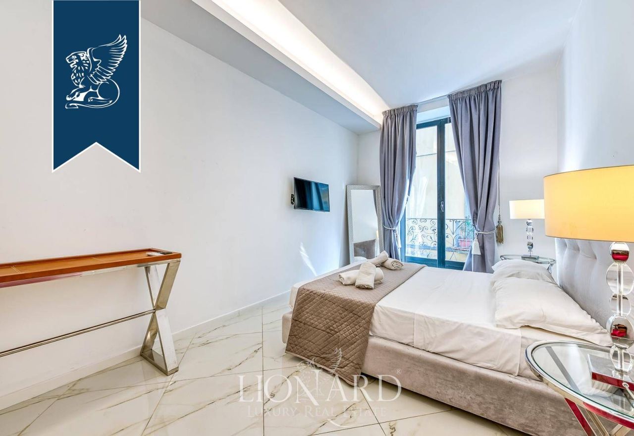 Casa a Caserta, Italia, 680 m² - foto 5