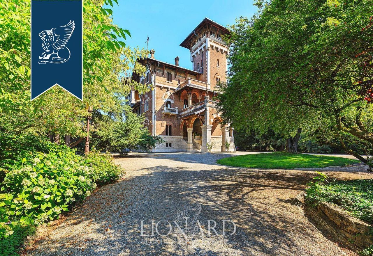 Villa in Lodi, Italy, 3 000 m² - picture 5