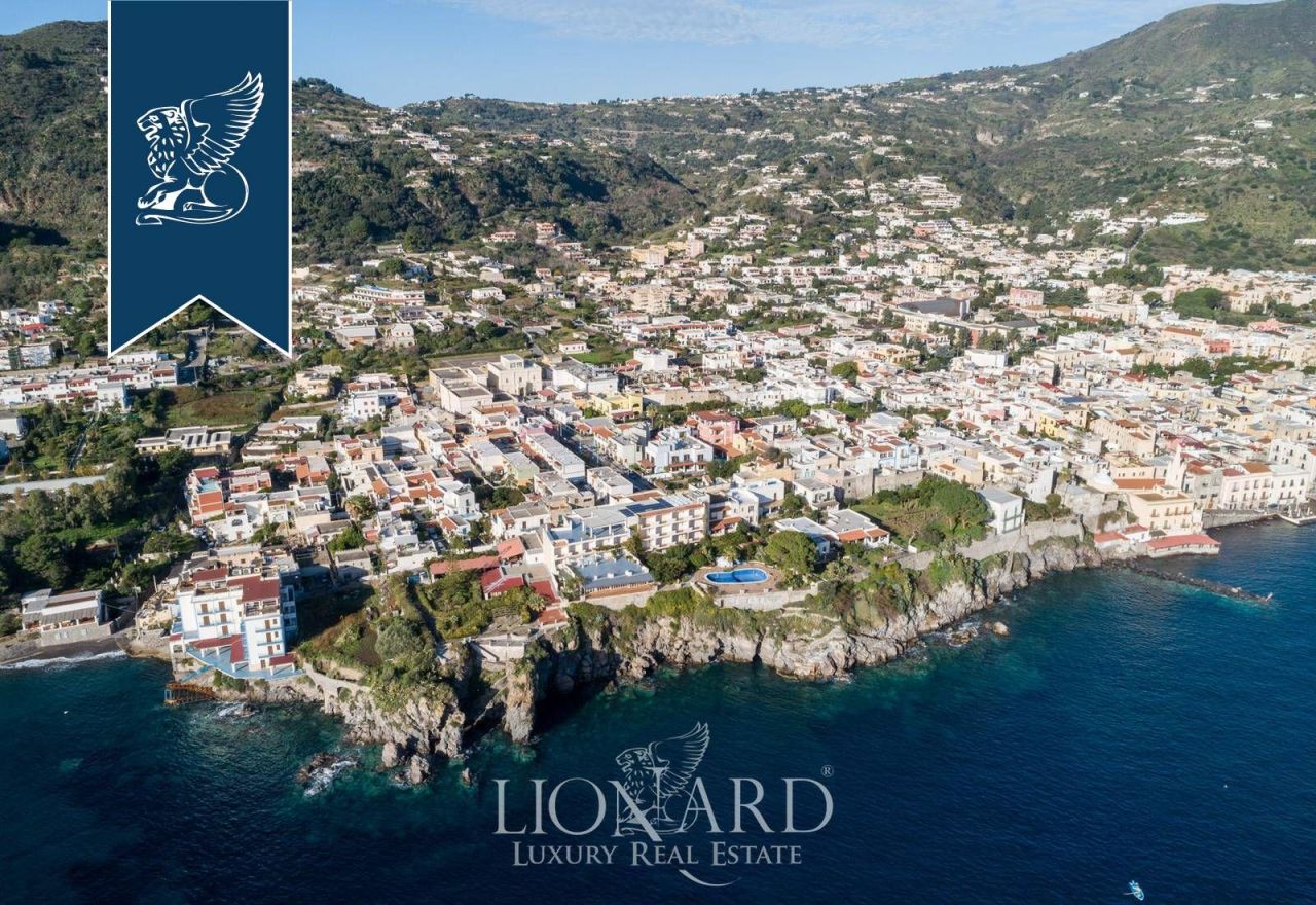 Hotel on Lipari, Italy, 1 300 m² - picture 5