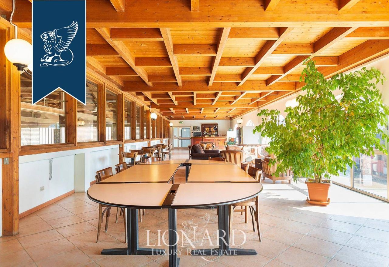 Villa in Mailand, Italien, 900 m² - Foto 5