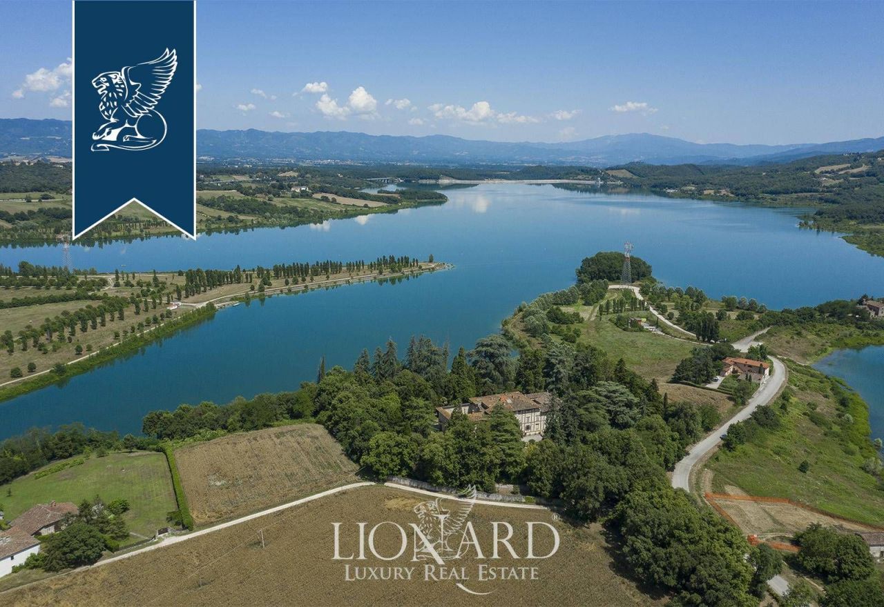 Villa a Firenze, Italia, 2 000 m² - foto 5