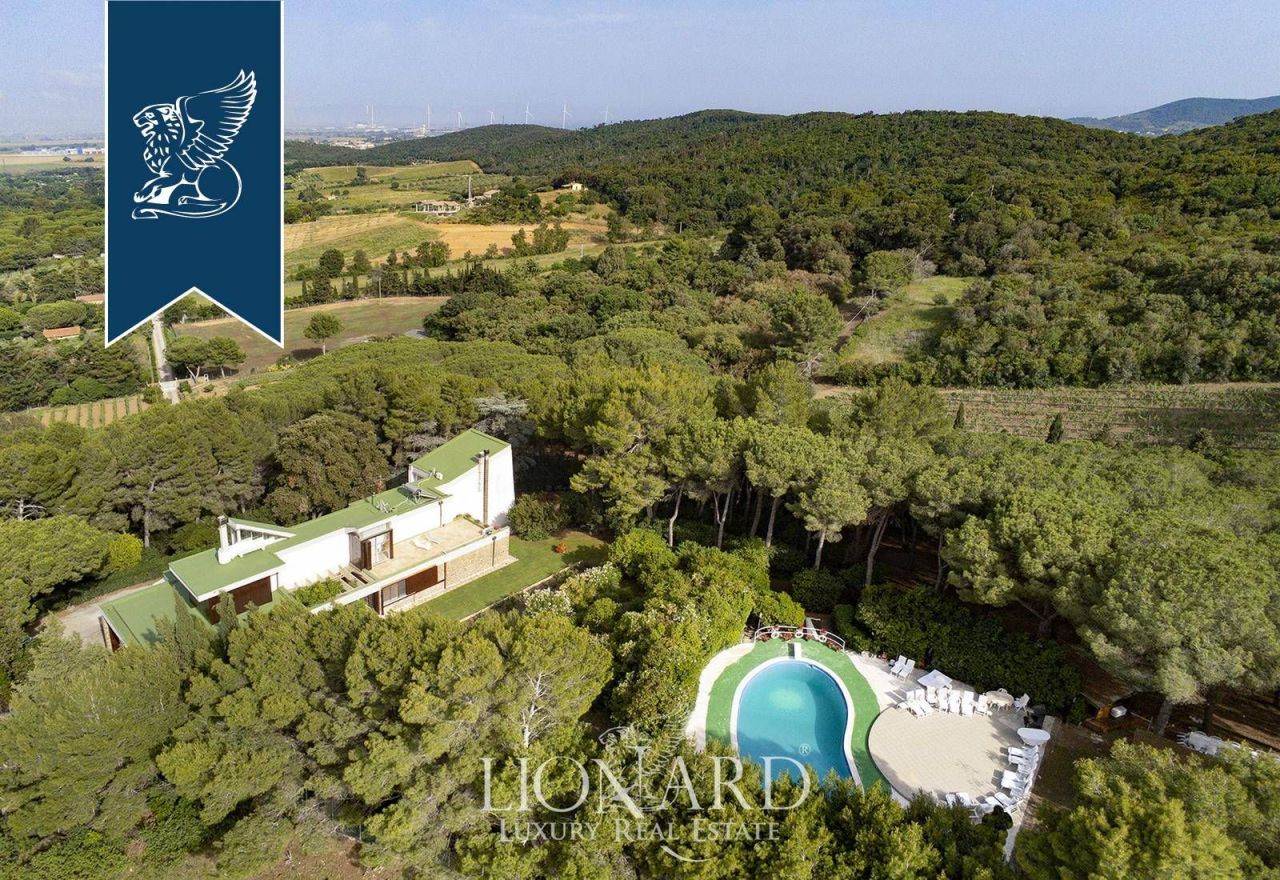 Villa in Piombino, Italy, 800 m² - picture 5