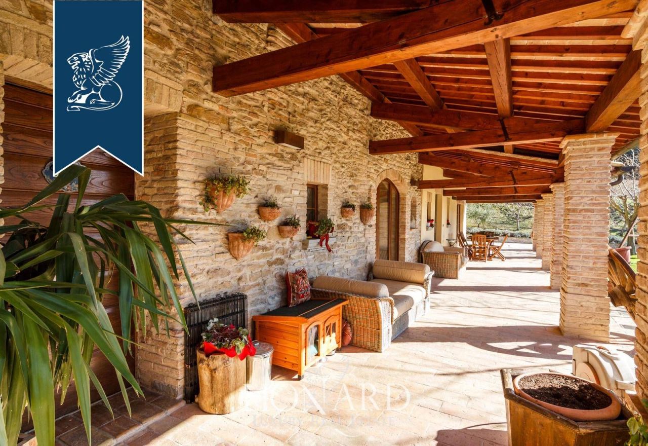 Villa en Pesaro, Italia, 738 m² - imagen 5