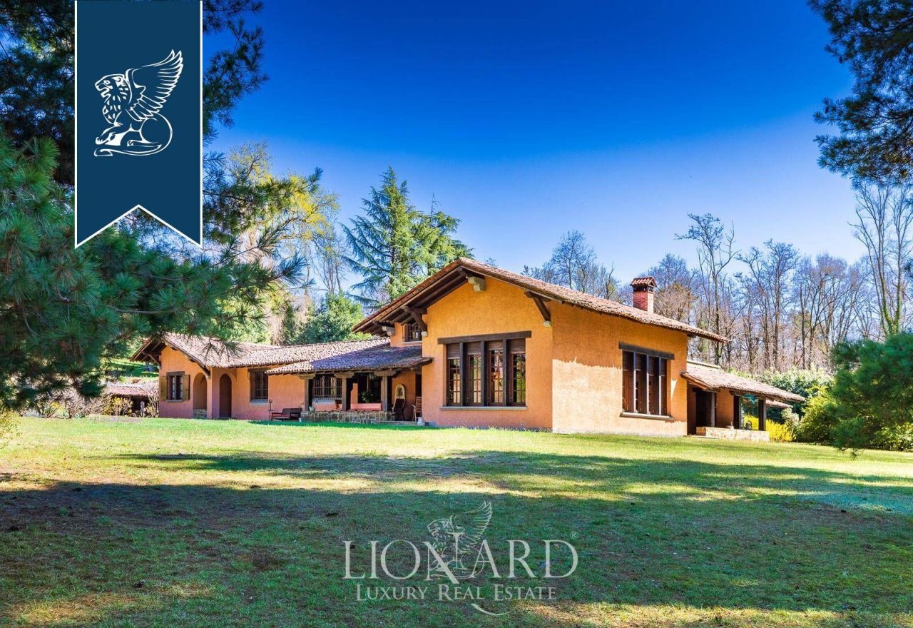 Villa in Novara, Italy, 850 m² - picture 7