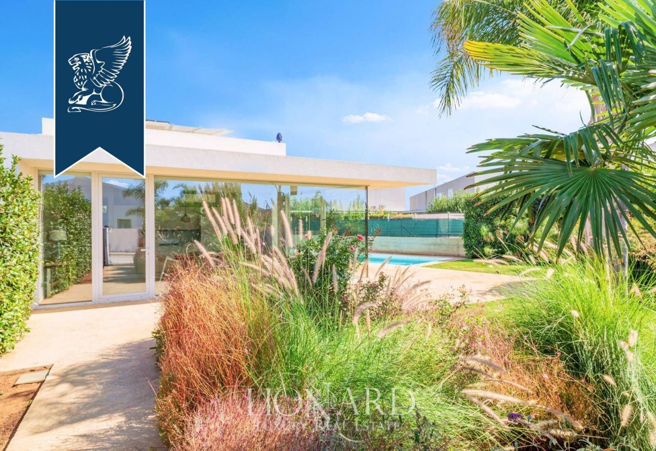 Villa in Ragusa, Italy, 750 m² - picture 7