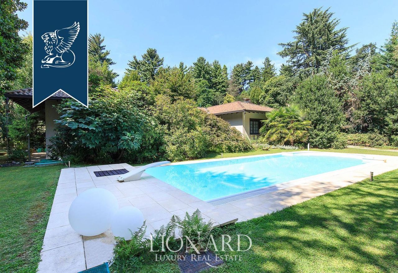 Villa a Varese, Italia, 330 m² - foto 7