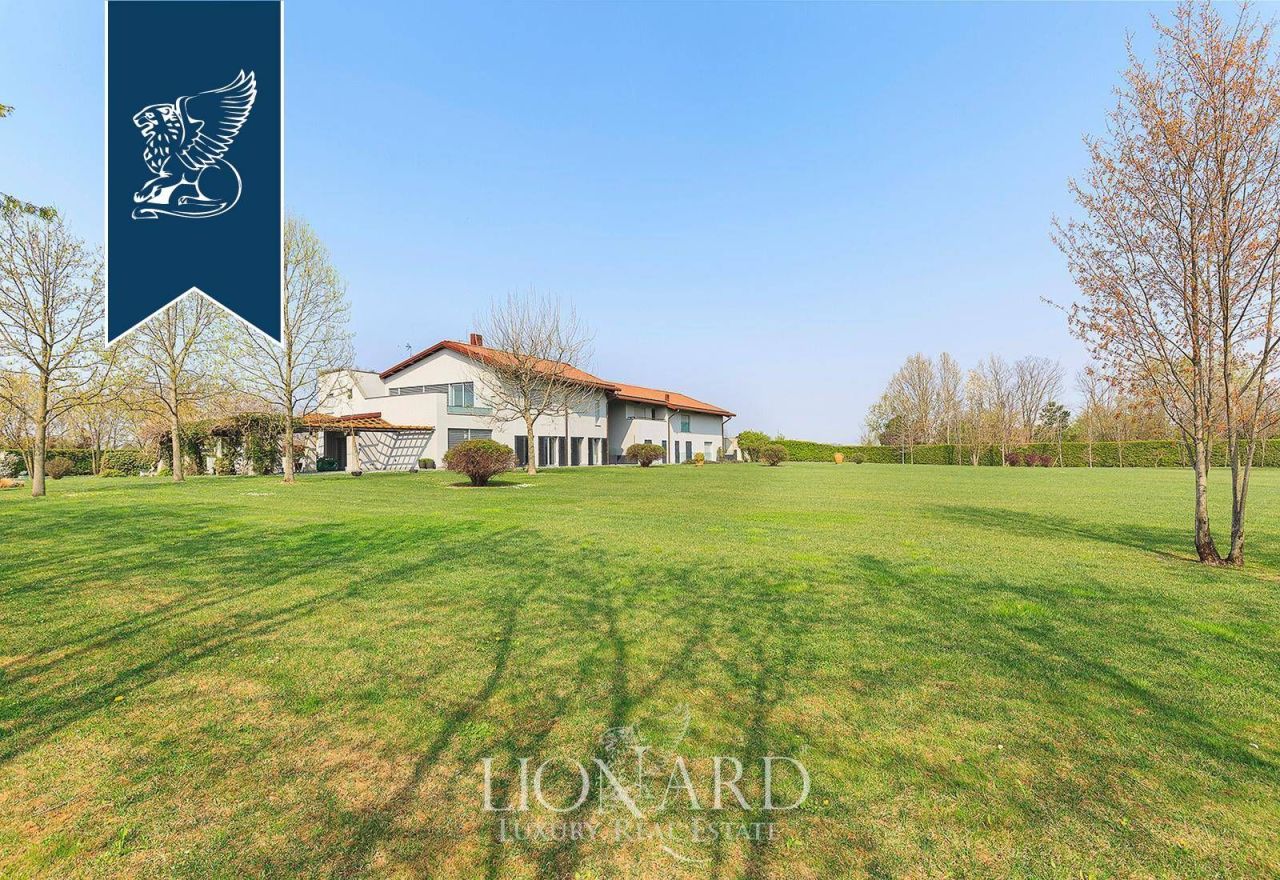 Villa à Bergame, Italie, 1 000 m² - image 7