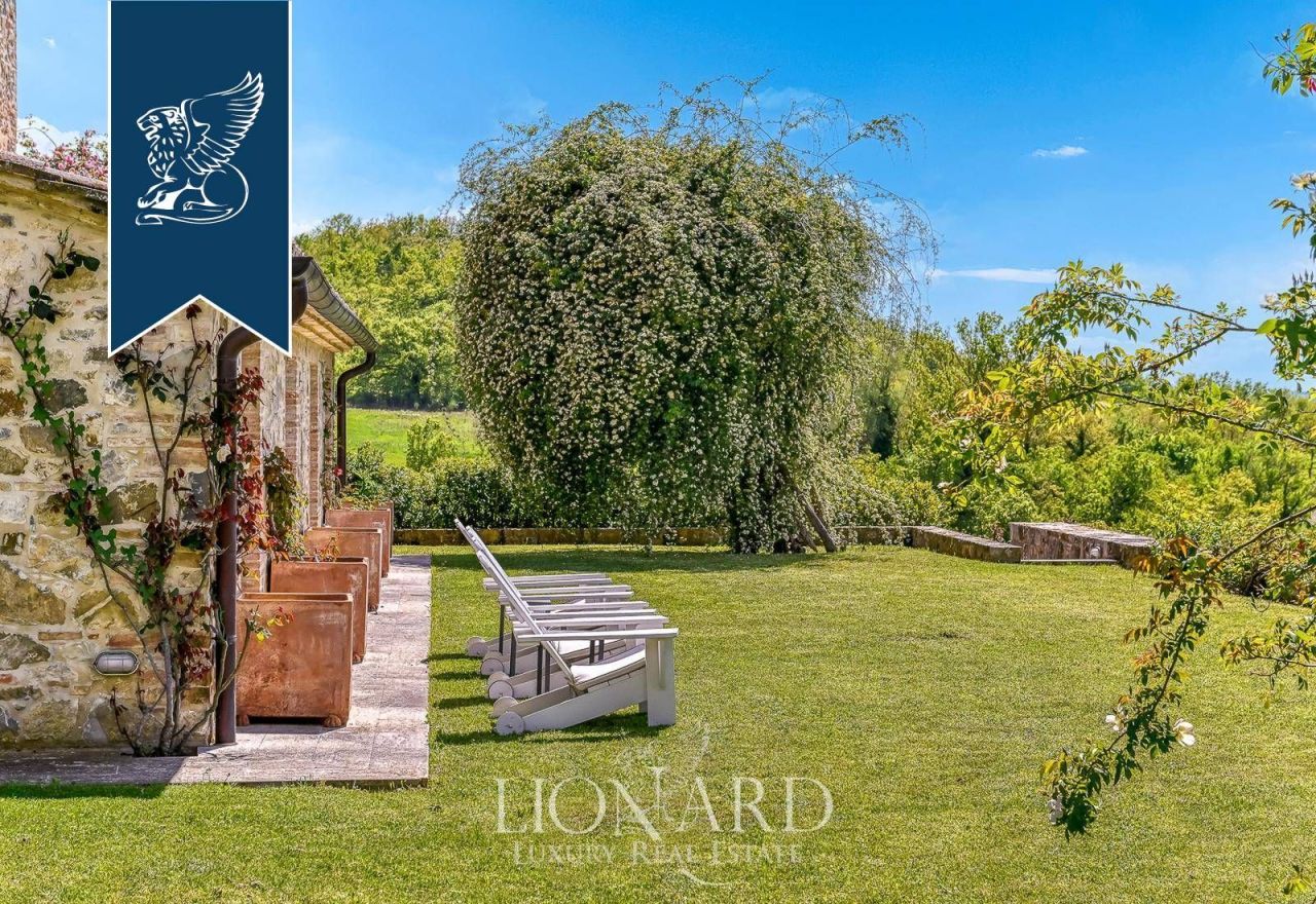 Villa en Sarteano, Italia, 640 m² - imagen 7