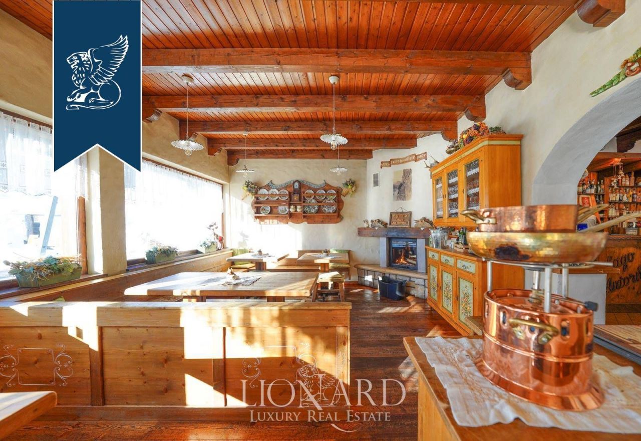 Hotel in Belluno, Italien, 1 200 m² - Foto 7