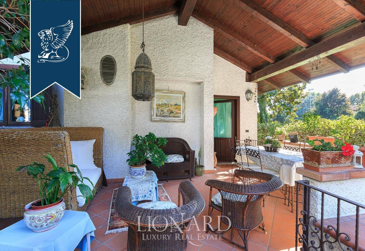 Villa a Parabiago, Italia, 403 m² - foto 7