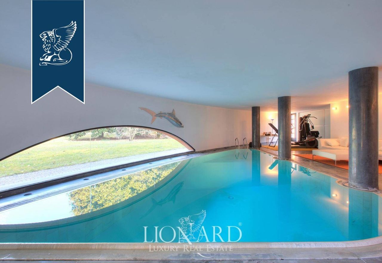 Villa en Monza, Italia, 1 000 m² - imagen 7