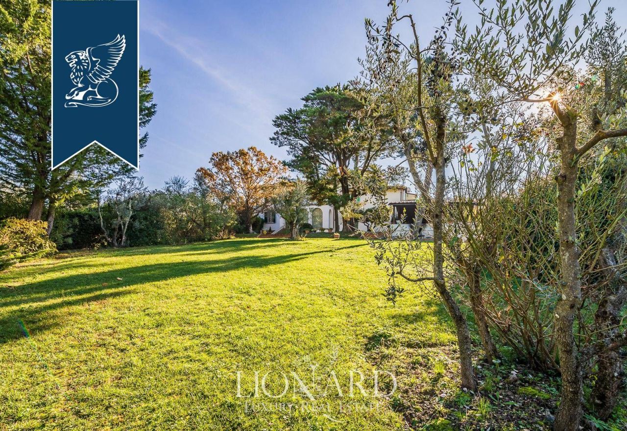 Villa in Florence, Italy, 420 m² - picture 7