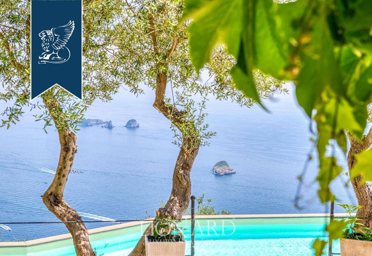 Villa in Naples, Italy, 360 m² - picture 7