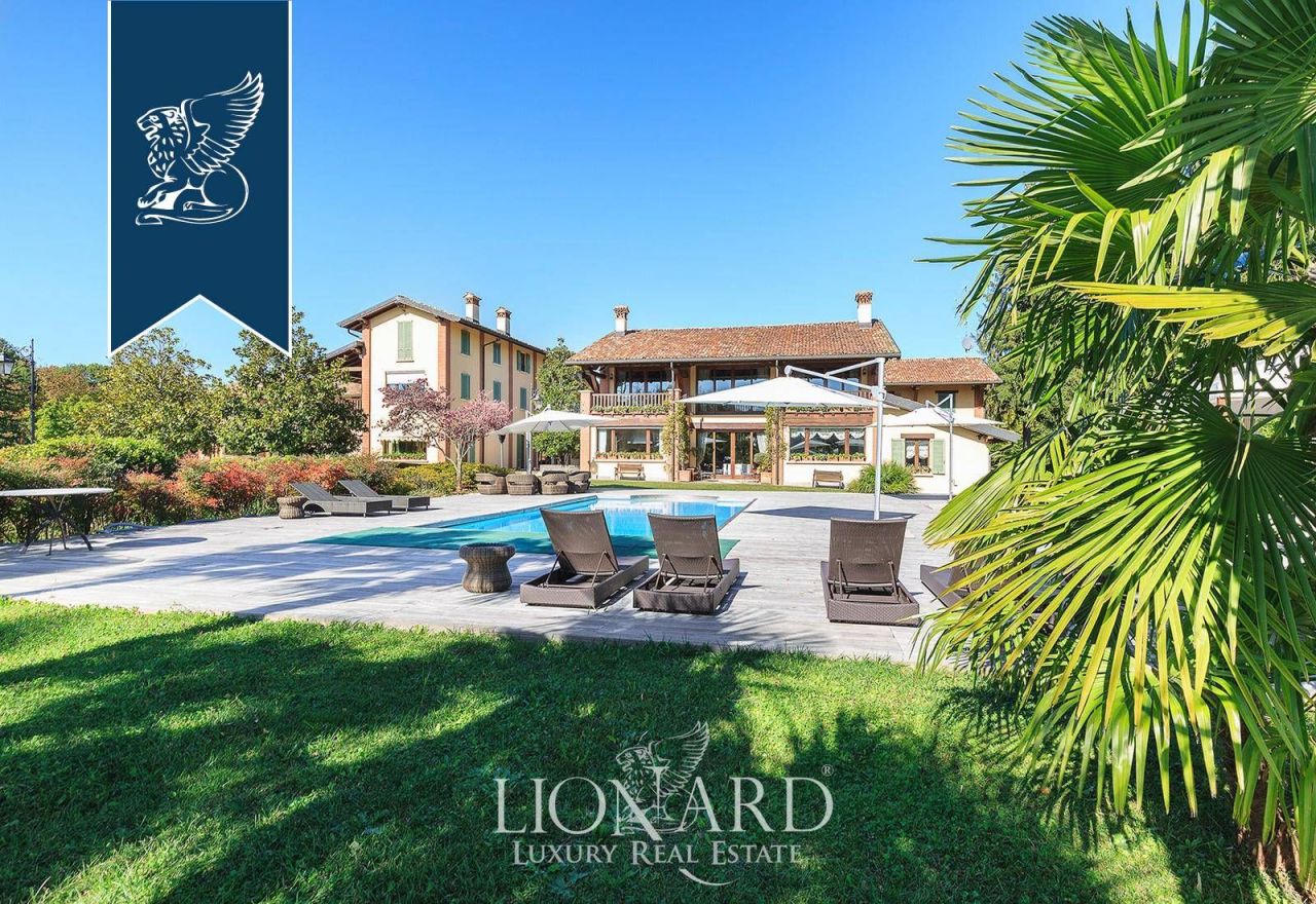 Villa a Tradate, Italia, 3 200 m² - foto 7