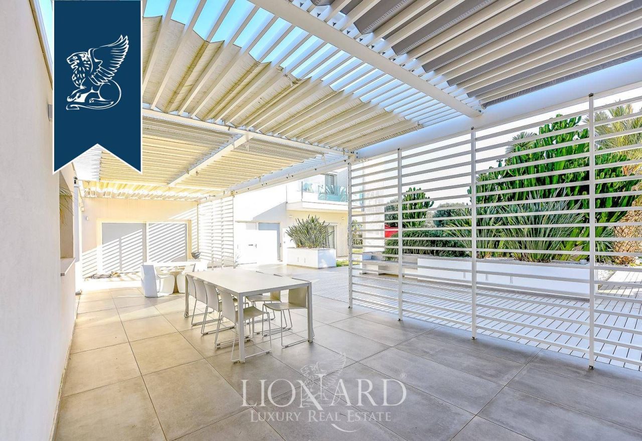 Villa à Monopoli, Italie, 500 m² - image 7