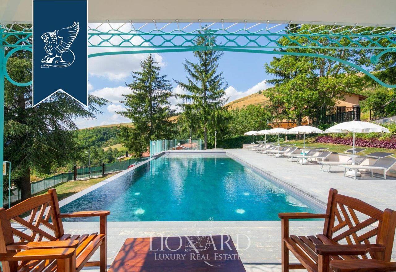 Villa in Macerata, Italy, 1 500 m² - picture 7