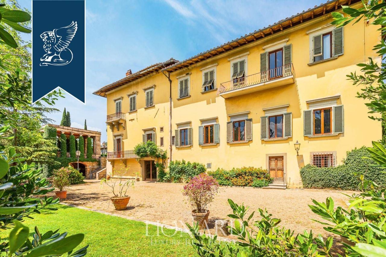 Villa a Firenze, Italia, 1 500 m² - foto 7