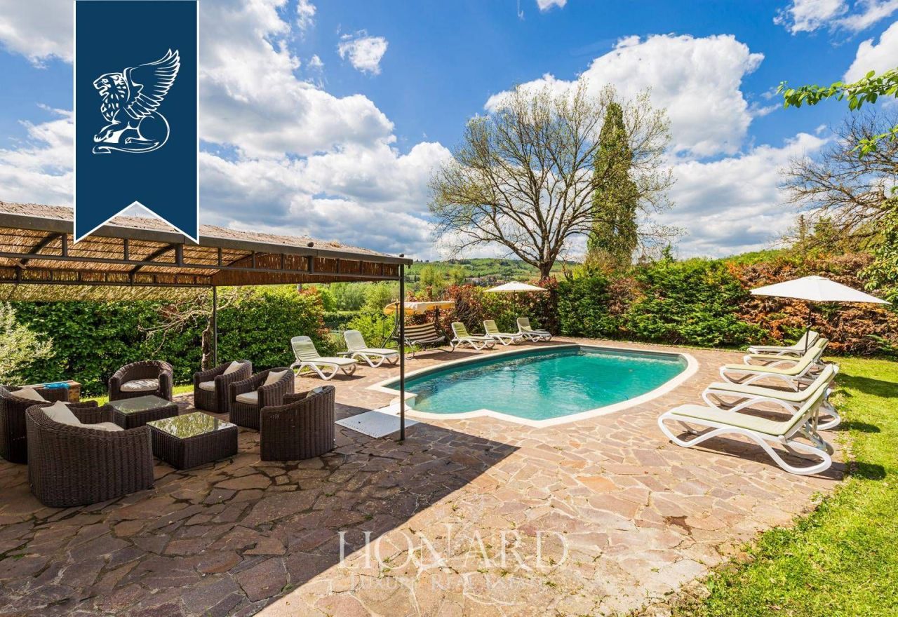 Villa à Sienne, Italie, 550 m² - image 6