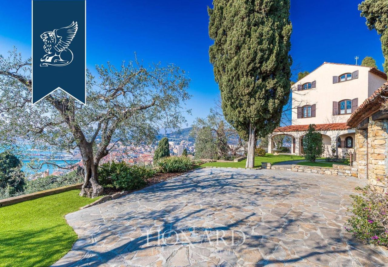 Villa à Imperia, Italie, 360 m² - image 6